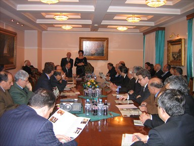 الاجتماع الموسع لمجلس الأعمال الروسي العربي